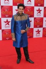 Karan Mehra at star parivar award on 9th March 2012 (148).JPG